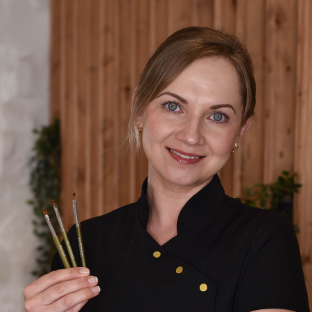 Erlike (Mani, Pedi Spetsialist)